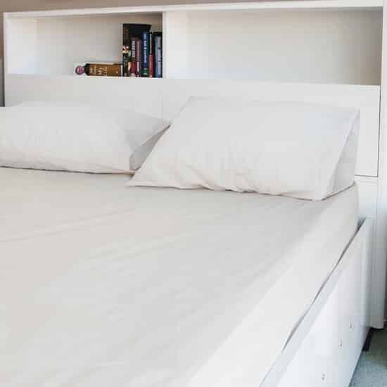 Toggle Mattress Protector